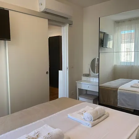 Gold Shine Задар