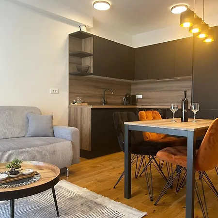 Gold Shine * Задар