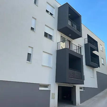 Apartament Gold Shine *