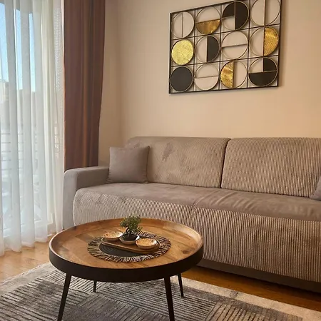 Apartament Gold Shine *